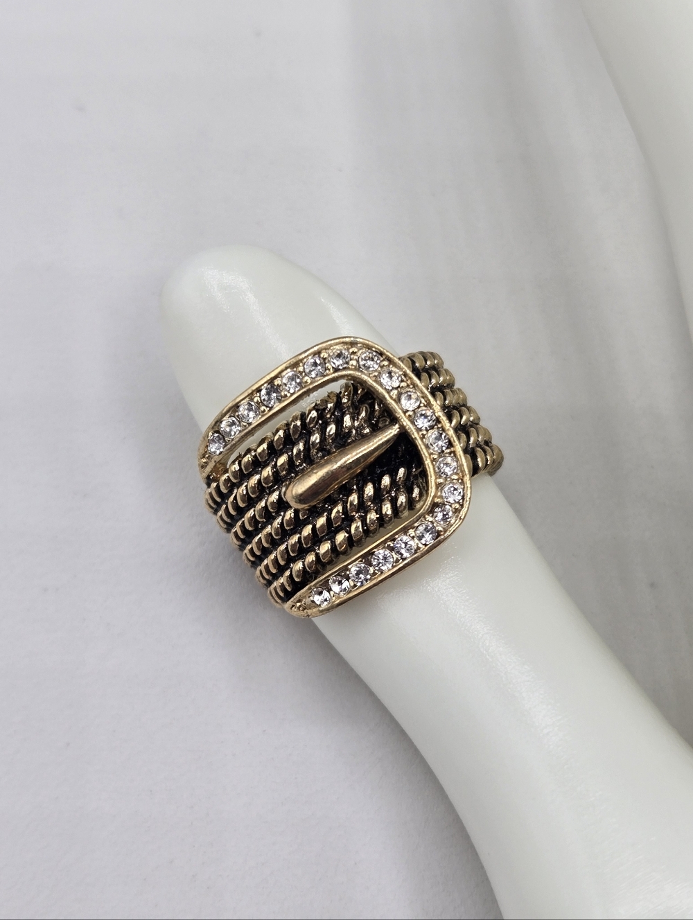 Swarovski Crystal Elements Gold Buckle Statement Ring Clear Size 7.5 Bridal Prom